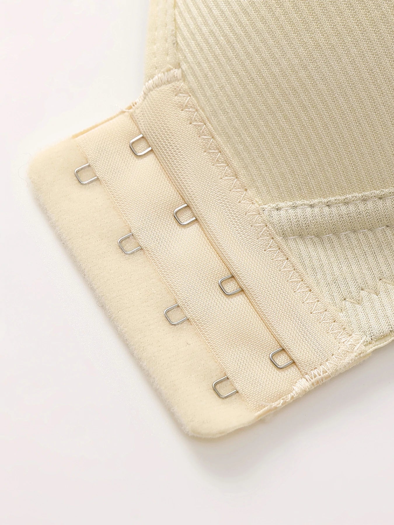 Color_Beige